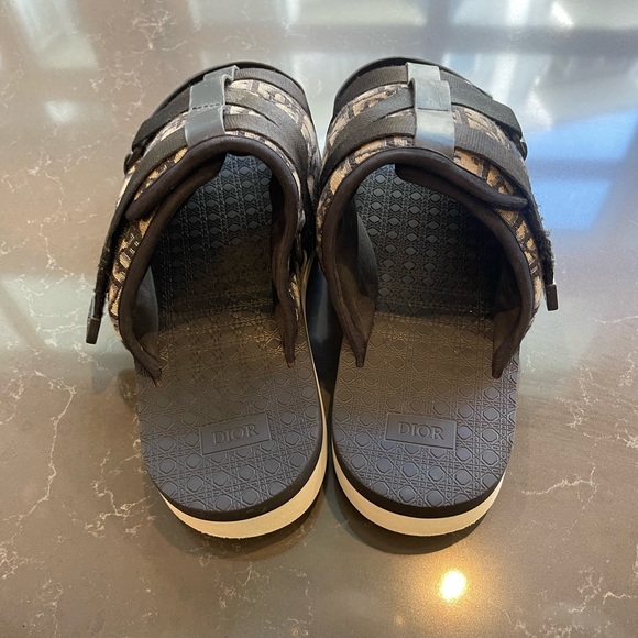 Dior Alpha Sandals - Picture 4 of 7